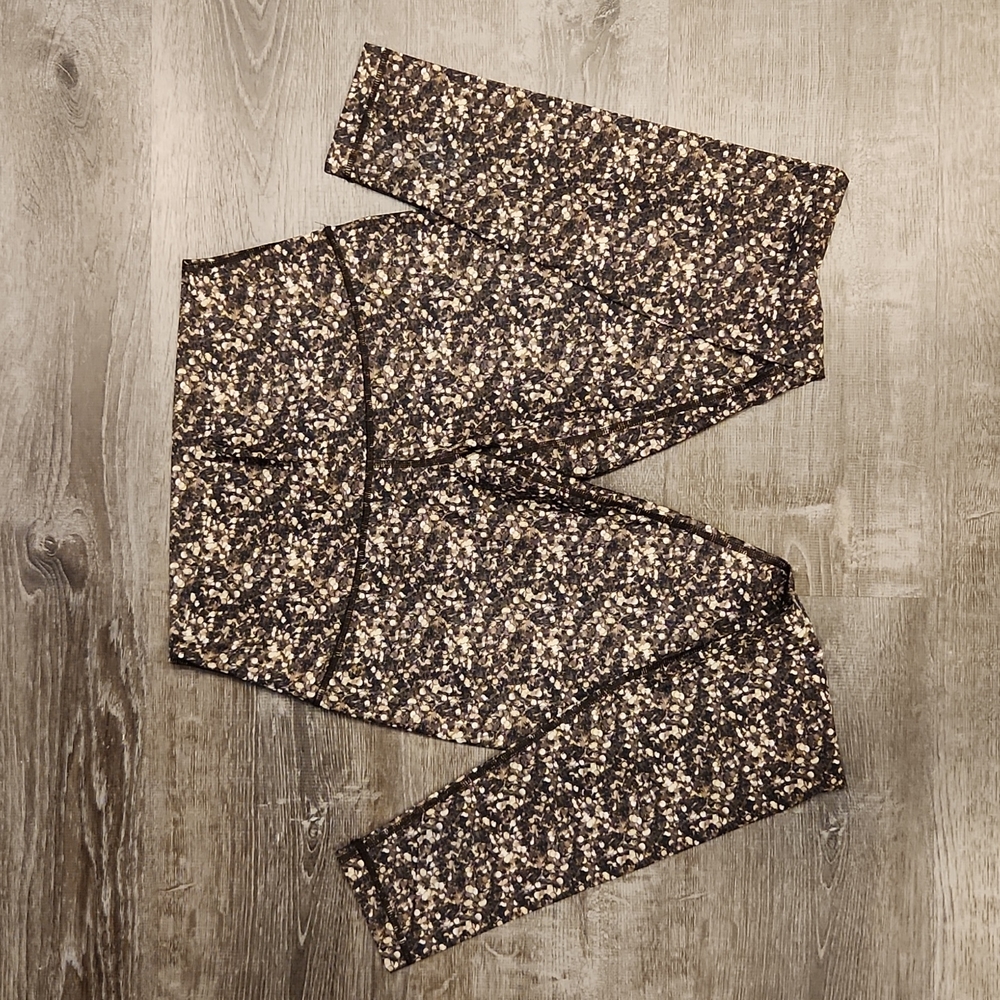 Lululemon sequin pattern tights